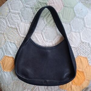 VINTAGE COACH leather Blue Little Purse. NOT Certified!!!